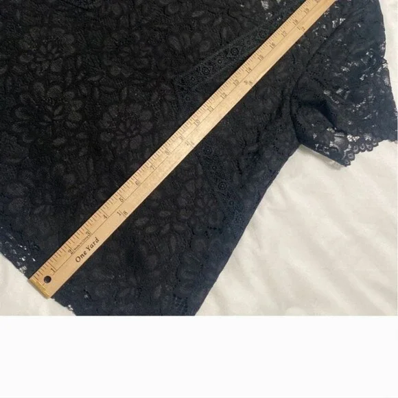 NWT Laundry by Shelli Segal Black Lace Collared Lined Top Women Size M - Picture 10 of 13
